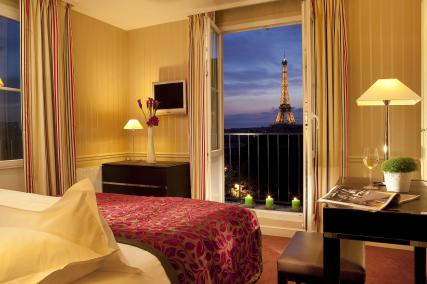 Bienvenue sur le nouveau site de l'Hôtel Duquesne Eiffel Paris