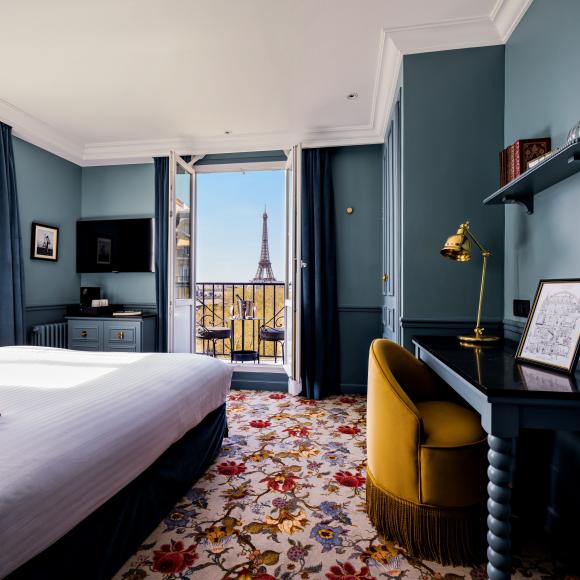 Hotel Duquesne Eiffel – Room 55 with Eiffel Tower View